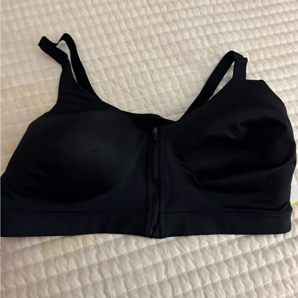 Old Navy Active High Support Bra in Black